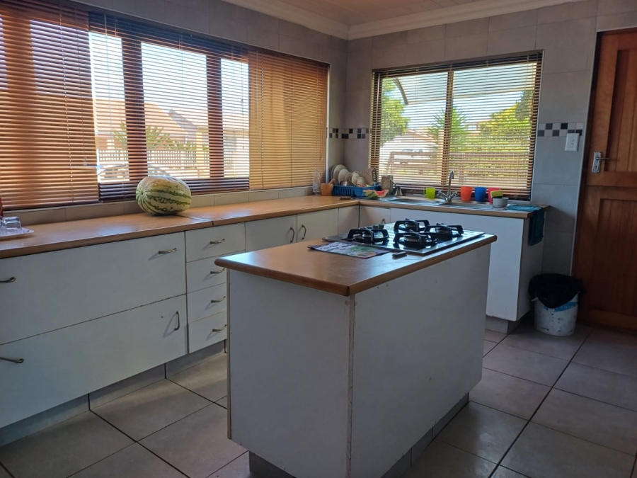 2 Bedroom Property for Sale in C Place Eastern Cape